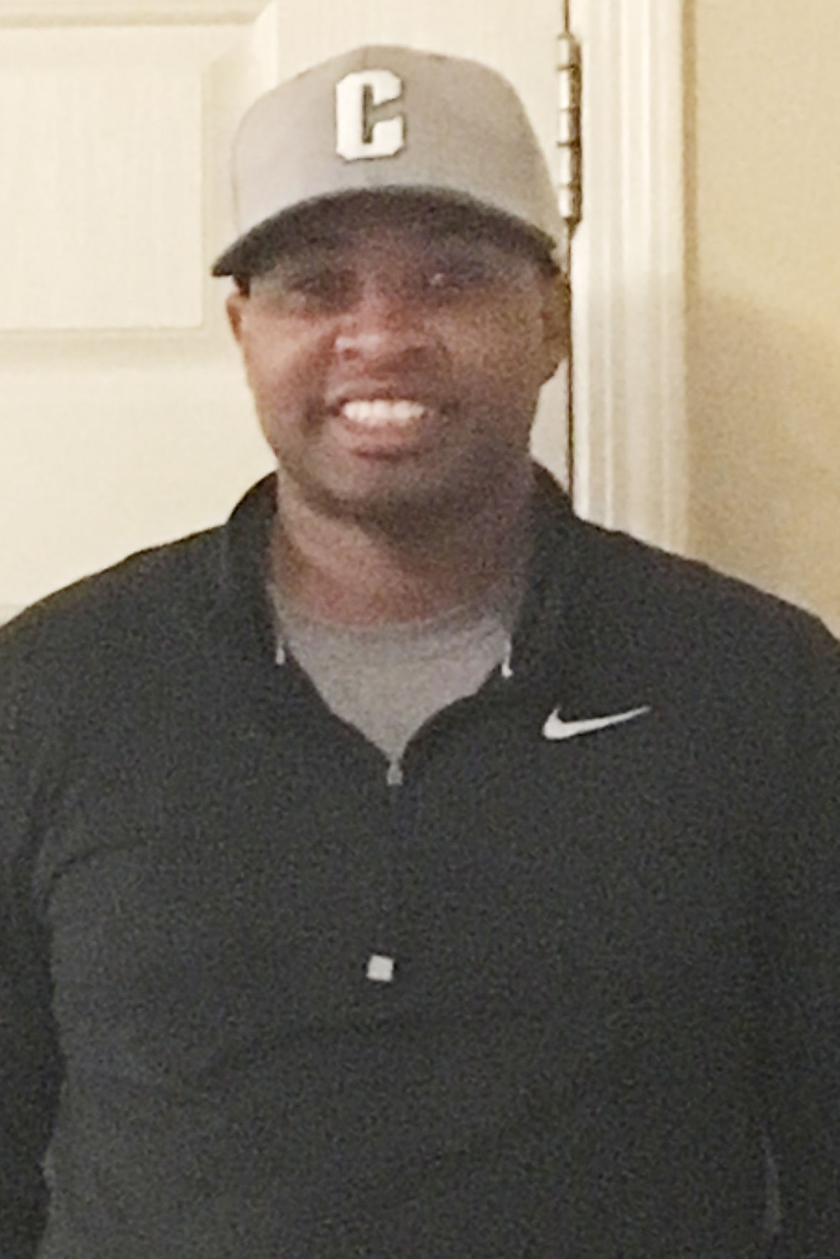 Earl Caruthers